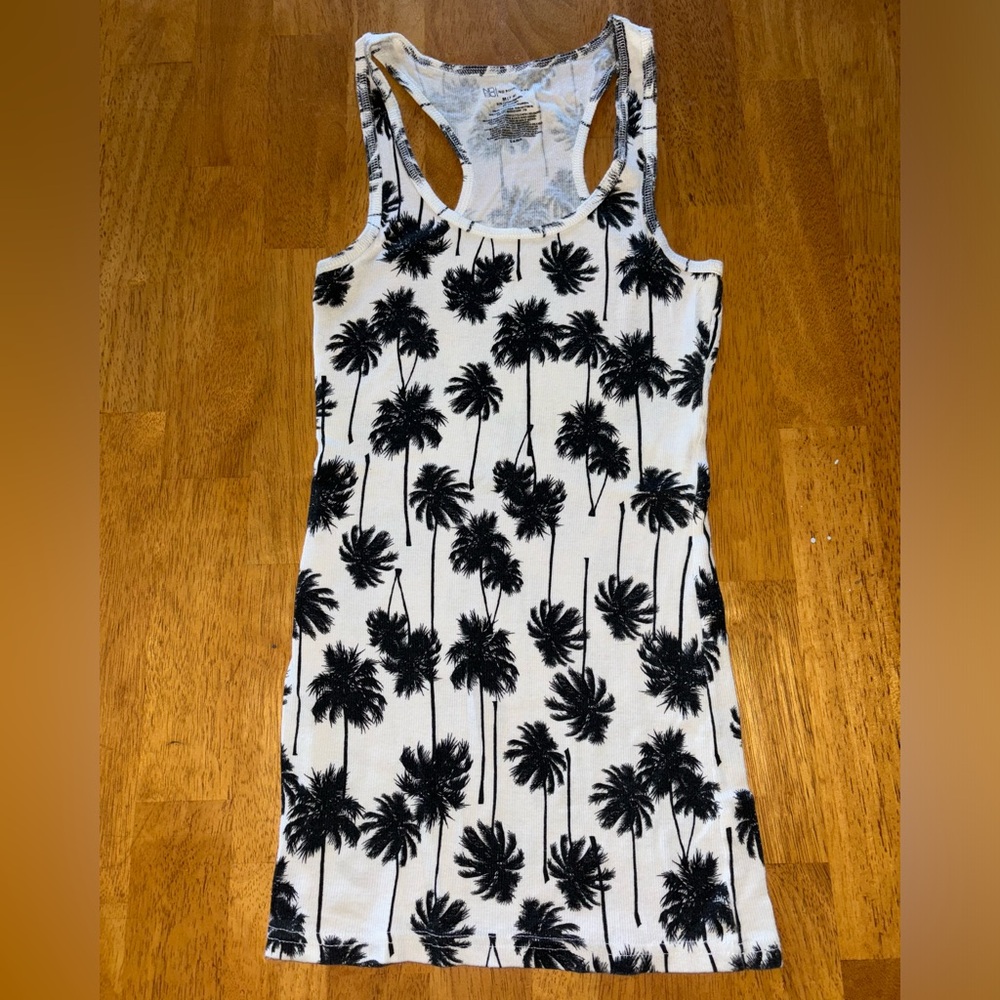 Palm Tree Print Black & White Tank Top